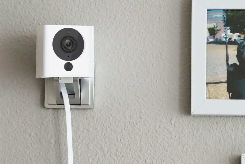 IP-камера Xiaomi Small Square iSC5 (White) купить в интернет-магазине icover
