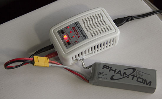Купить phantom 1/fc40 battery (part 12) - аккумулятор для квадрокоптера dji phantom в Москве. В нашем каталоге интернет-магазина icover.ru вы можете ознакомиться с ценами, подробным описанием, фотографиями и техническими характеристиками. Низкие цены. Высокое качество. Доставка по России. Заказать товары по телефону +7(495)229-39-50 Phantom 1/FC40 battery (Part 12) - аккумулятор для квадрокоптера DJI Phantom купить в интернет-магазине icover