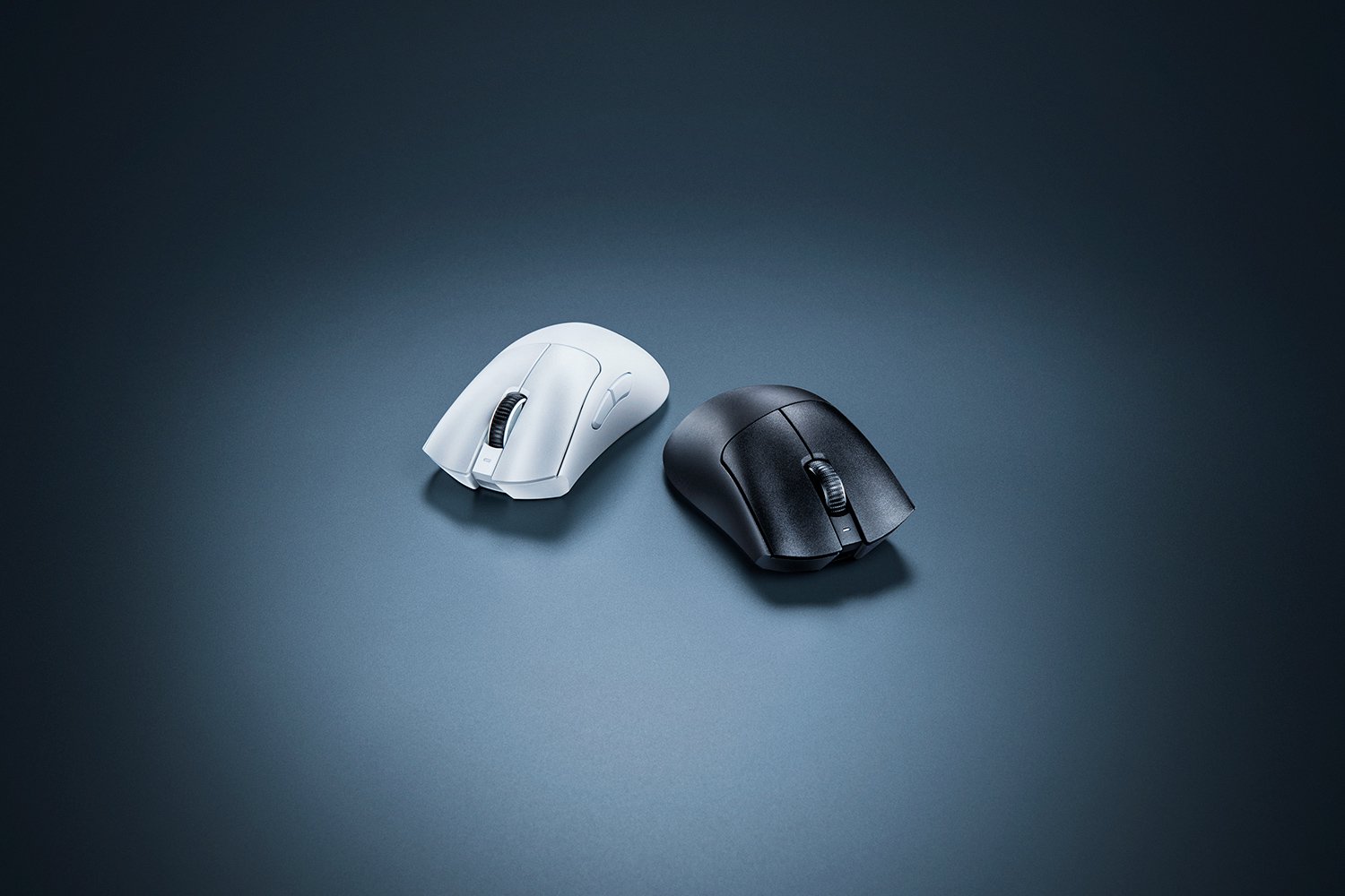 Игровая мышь Razer DeathAdder V3 Pro RZ01-04630100-R3G1 (Black) купить в интернет-магазине icover