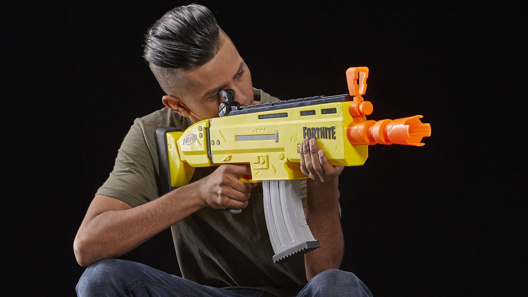 Бластер Hasbro Nerf Fortnite AR-L (E6158) купить в интернет-магазине icover