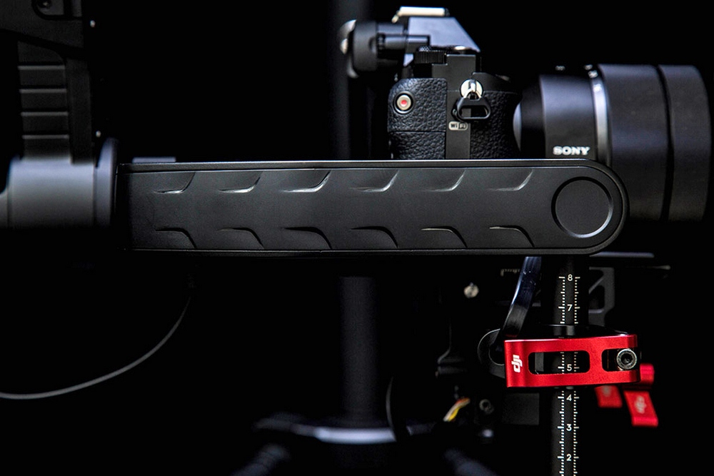 DJI Ronin-M - трехосевой подвес со стабилизацией для камер купить в интернет-магазине icover