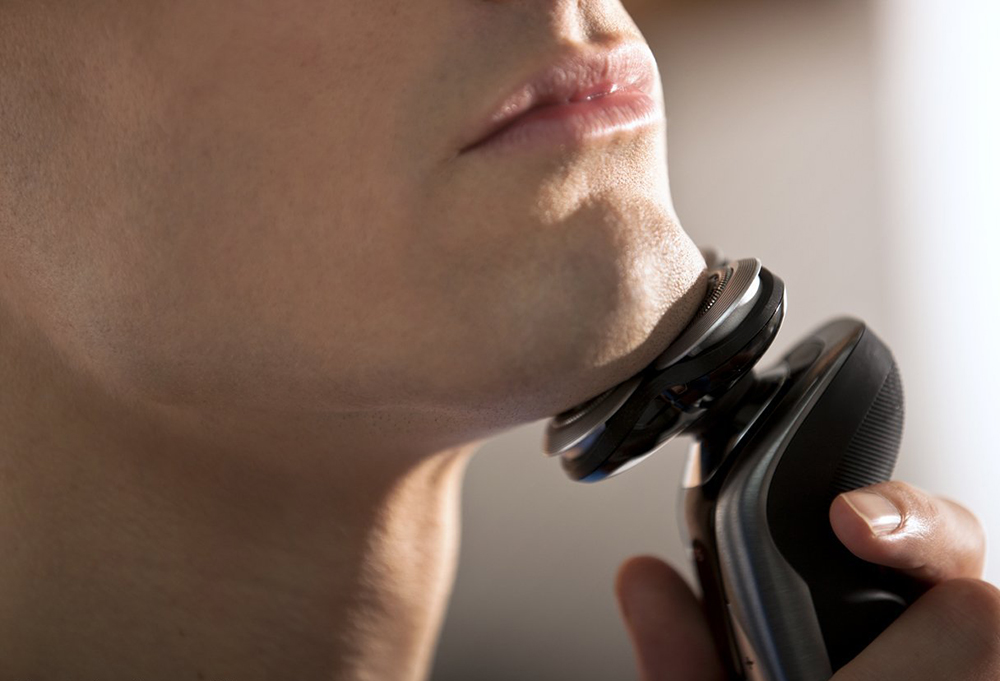 Купить philips shaver series 9000 (s9711/31) - электробритва (chrom/black) в Москве. В нашем каталоге интернет-магазина icover.ru вы можете ознакомиться с ценами, подробным описанием, фотографиями и техническими характеристиками. Низкие цены. Высокое качество. Доставка по России. Заказать товары по телефону +7(495)229-39-50 Philips Shaver Series 9000 (S9711/31) - электробритва (Chrom/Black) купить в интернет-магазине icover