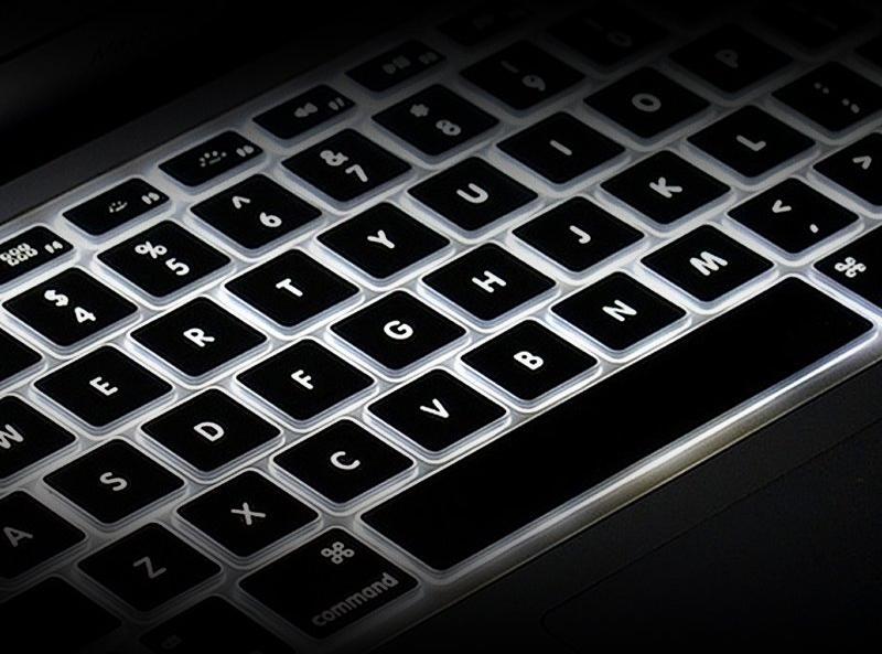Накладка на клавиатуру Wiwu Keyboard Protector MacBook Air 13 USA (Clear) купить в интернет-магазине icover