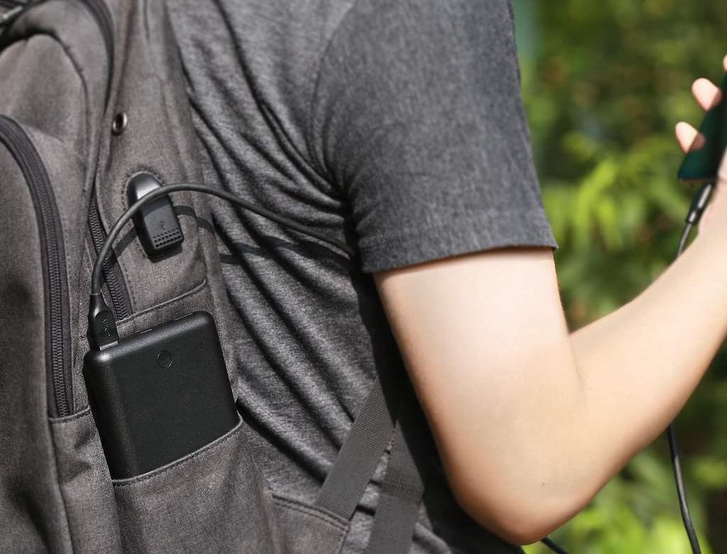 Внешний аккумулятор Aukey PB-BY20S 20100mAh (Black) купить в интернет-магазине icover