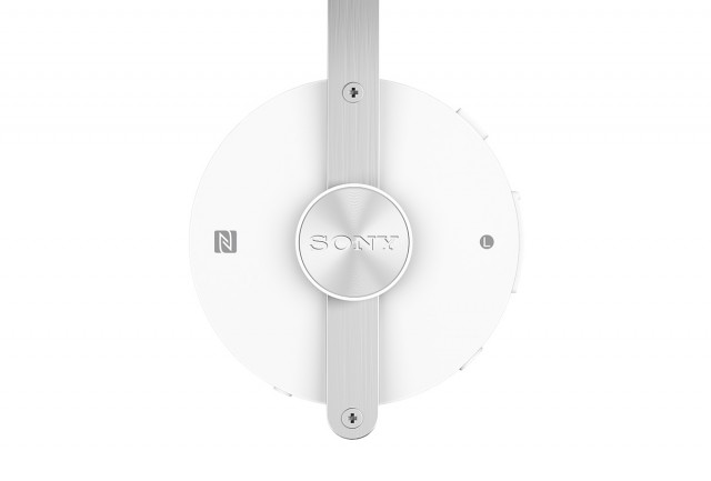 Купить sony stereo bluetooth headset (sbh60) - беспроводная гарнитура (white) в Москве. В нашем каталоге интернет-магазина icover.ru вы можете ознакомиться с ценами, подробным описанием, фотографиями и техническими характеристиками. Низкие цены. Высокое качество. Доставка по России. Заказать товары по телефону +7(495)229-39-50 Sony Stereo Bluetooth Headset (SBH60) - беспроводная гарнитура (White) купить в интернет-магазине icover