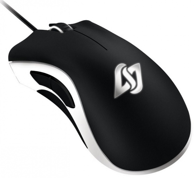 Razer DeathAdder 2013 CLG (RZ01-00840300-R3M1) - проводная  мышь (Black/White) купить в интернет-магазине icover