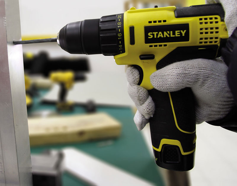 Stanley STCD1081B2-RU - дрель-шуруповерт (Yellow) купить в интернет-магазине icover
