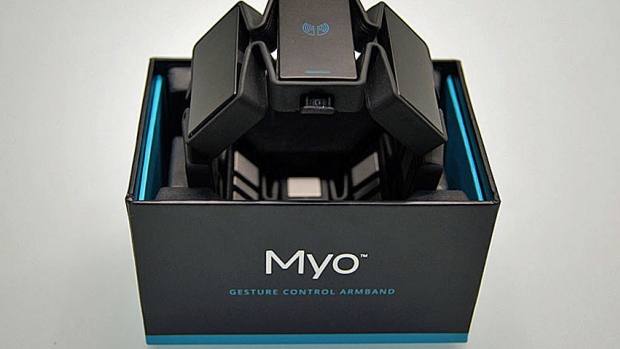ThalmicLabs Myo Gesture Control - браслет для управления при помощи жестов (Black) купить в интернет-магазине icover