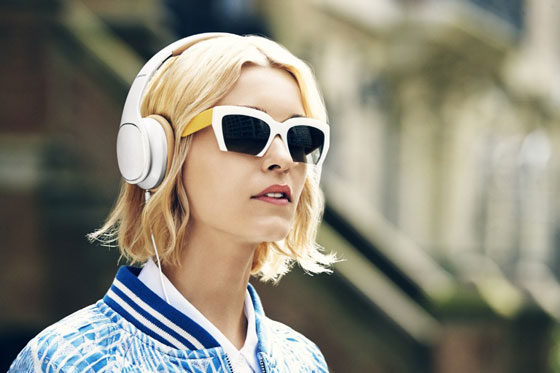 Накладные беспроводные наушники Samsung Level On (White) купить в интернет-магазине icover