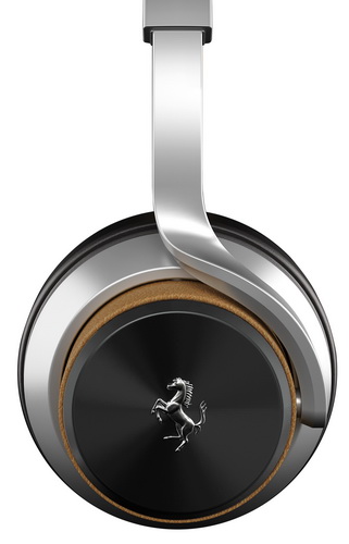 Logic3 The Ferrari Cavallino Collection (T250) - наушники для iPhone/iPod/iPad (Tan) купить в интернет-магазине icover
