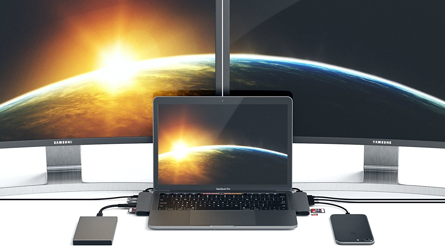 USB-хаб Satechi Aluminum Type-C Pro Hub Adapter для MacBook Pro 13”/15” 2016 (Space Gray) купить в интернет-магазине icover