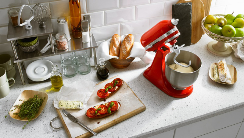 Планетарный миксер KitchenAid Artisan Mini 5KSM3311XECA (Caramel Apple) купить в интернет-магазине icover