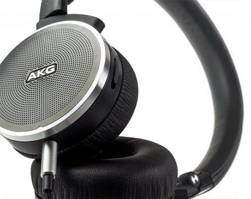AKG N60NC - накладные наушники c шумоподавлением (Black) купить в интернет-магазине icover