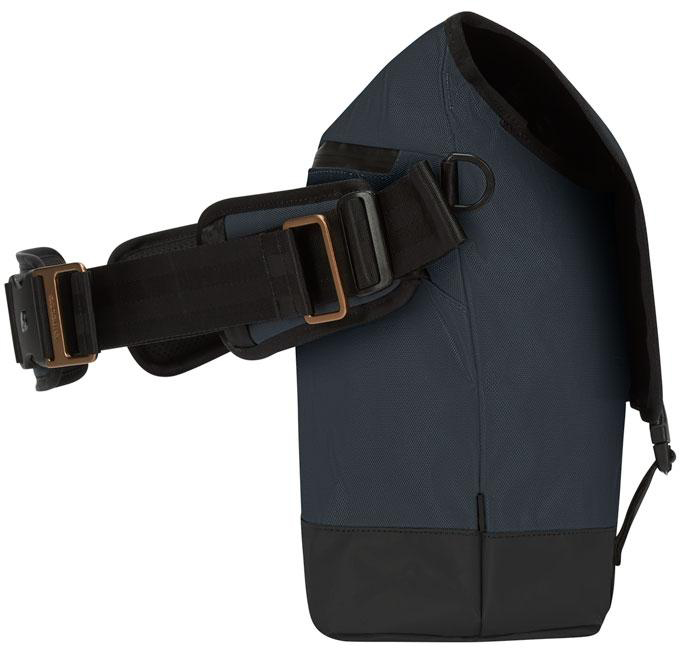 Сумка Incase Sport Messenger (INCO100323-NVY) для ноутбука 15" (Navy) купить в интернет-магазине icover