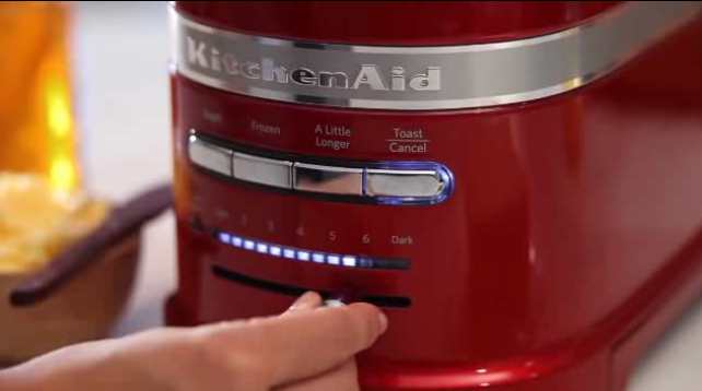 Тостер на 2 хлебца KitchenAid Artisan 2-Slice Automatic Toaster 5KMT2204EER (Empire Red) купить в интернет-магазине icover