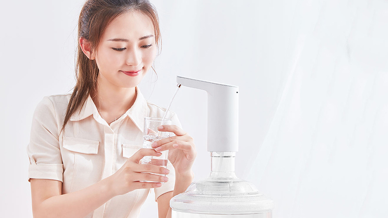Автоматическая помпа с датчиком качества воды Xiaomi Xiaolang TDS Automatic Water Feeder (HD-ZDCSJ01) купить в интернет-магазине icover