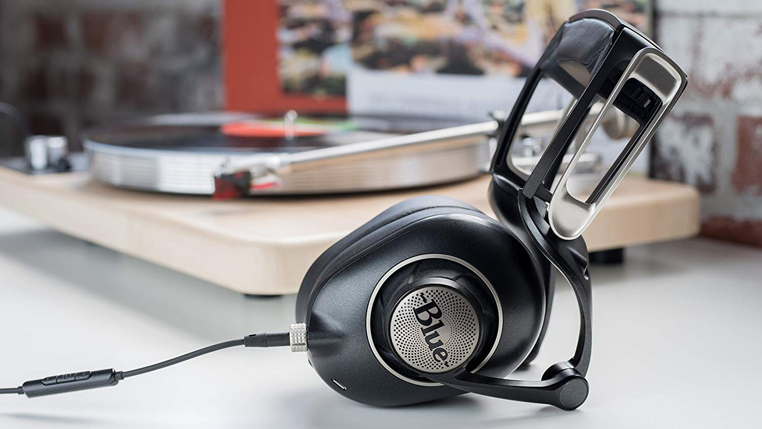 Наушники с усилителем Blue Microphones Sadie (Black) купить в интернет-магазине icover