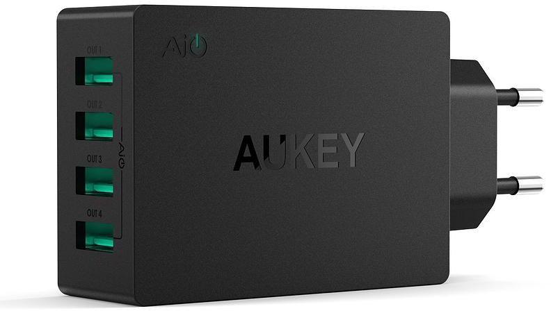 Сетевое зарядное устройство Aukey PA-U36 (Black) купить в интернет-магазине icover