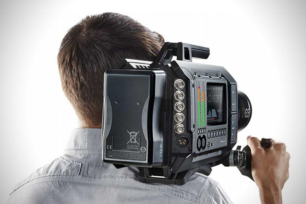 Blackmagic Design URSA PL - профессиональная цифровая кинокамера купить в интернет-магазине icover