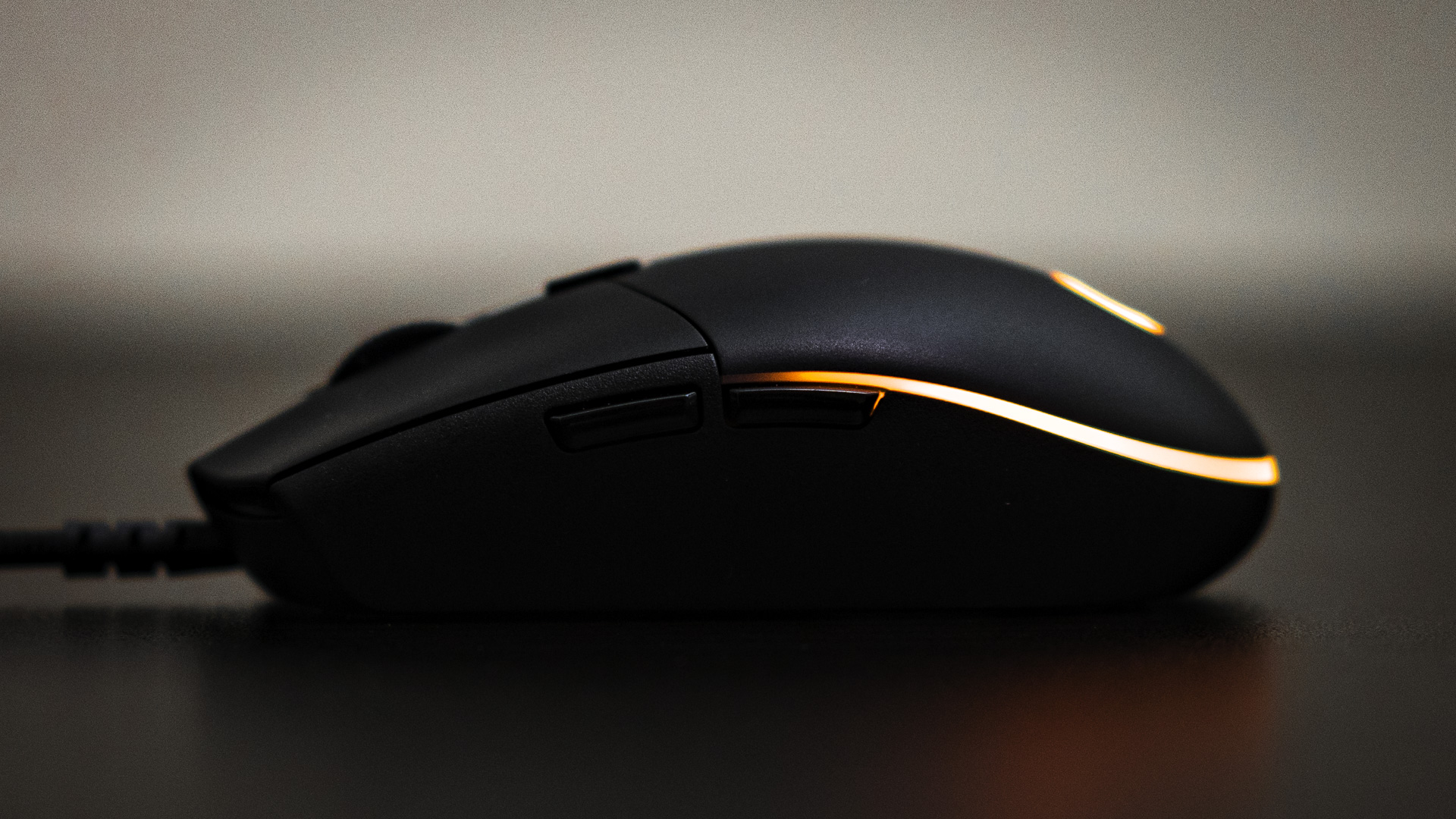 Игровая мышь Logitech G Pro 910-004856 (Black) купить в интернет-магазине icover