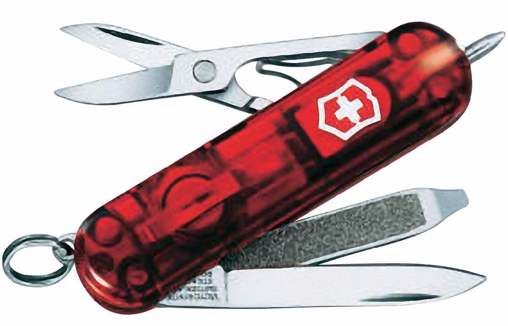 Швейцарский нож брелок. Нож-брелок Victorinox 0.6228.t. Victorinox 0.6225. Нож-брелок Victorinox Classic, 58 мм, 7 функций, красный. Нож многофункциональный Victorinox Swiss Lite.