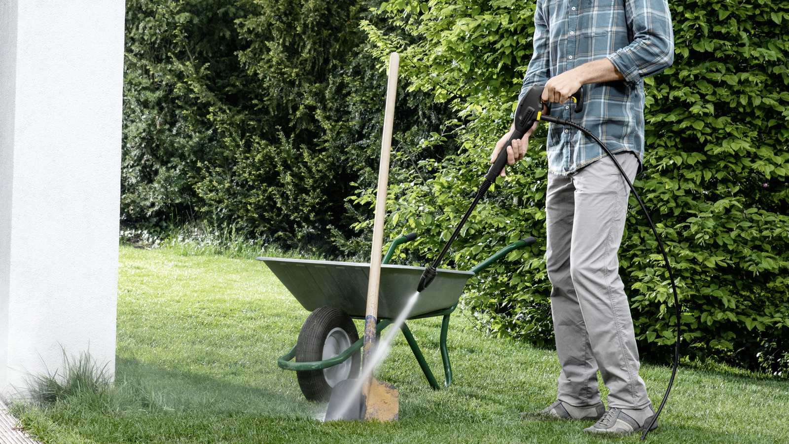 Минимойка Karcher K 2 Universal (Yellow) купить в интернет-магазине icover