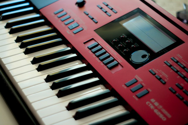 Casio CTK-6250 - синтезатор (Black) купить в интернет-магазине icover