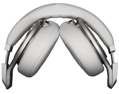 Beats Pro Over-Ear Headphones (MH6Q2ZM/A) - накладные наушники (White) купить в интернет-магазине icover