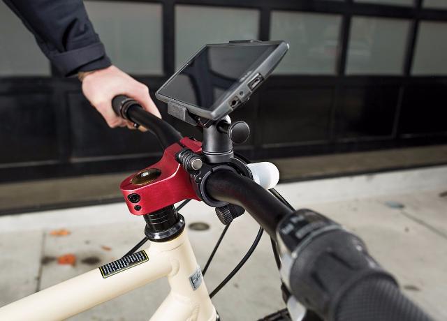 Joby GripTight Bike Mount PRO (83546) - держатель для смартфонов с креплением на велосипед (Black) купить в интернет-магазине icover