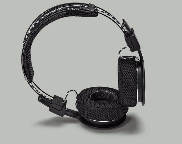 Urbanears Hellas - беспроводные наушники с микрофоном (Black Belt) купить в интернет-магазине icover