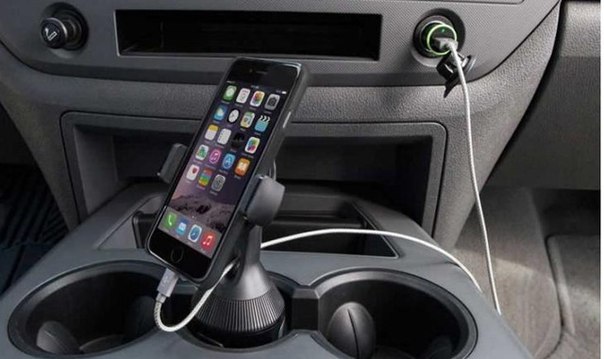 Держатель в подстаканник Belkin Car Cup Mount F8J168bt (Black) купить в интернет-магазине icover