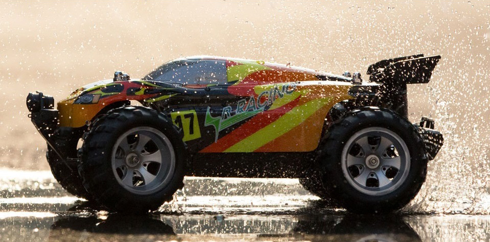Радиоуправляемая машинка Xiaomi Smart Racing Car (Orange) купить в интернет-магазине icover