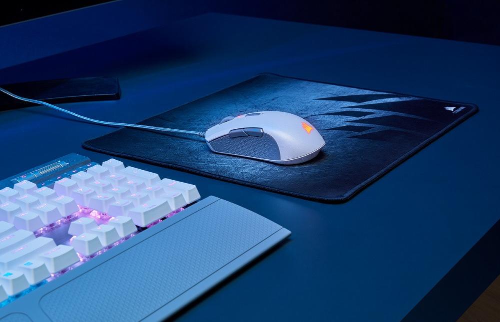 Игровая мышь Corsair Gaming Ambidextrous M55 RGB CH-9308111-EU (White) купить в интернет-магазине icover