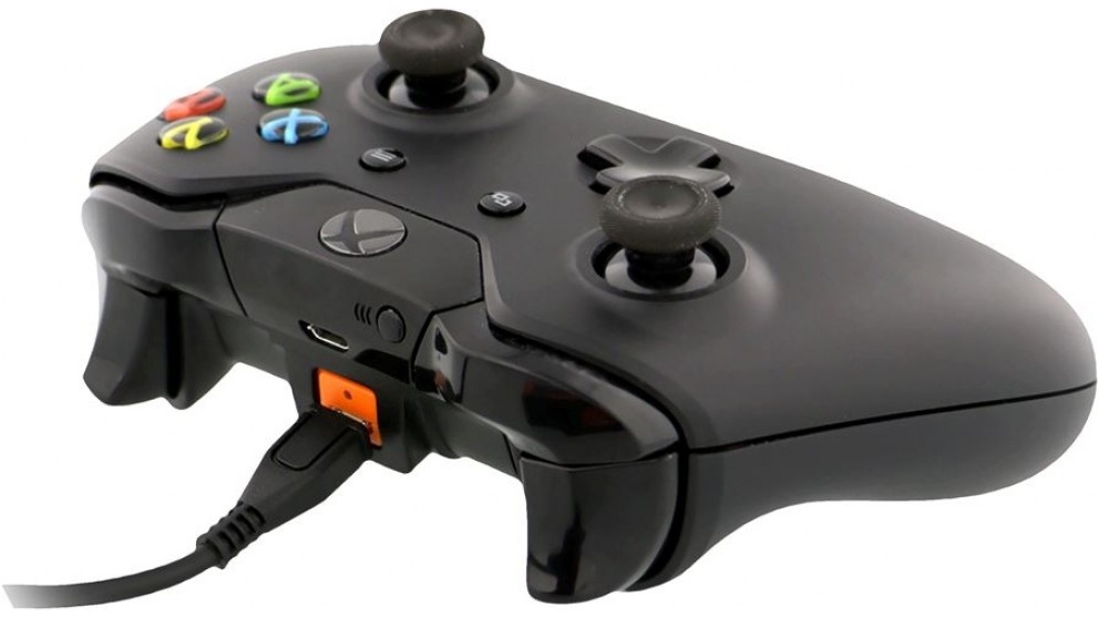 Комплект Microsoft Play & Charge Kit (S3V-00014) для Xbox One (Black) купить в интернет-магазине icover