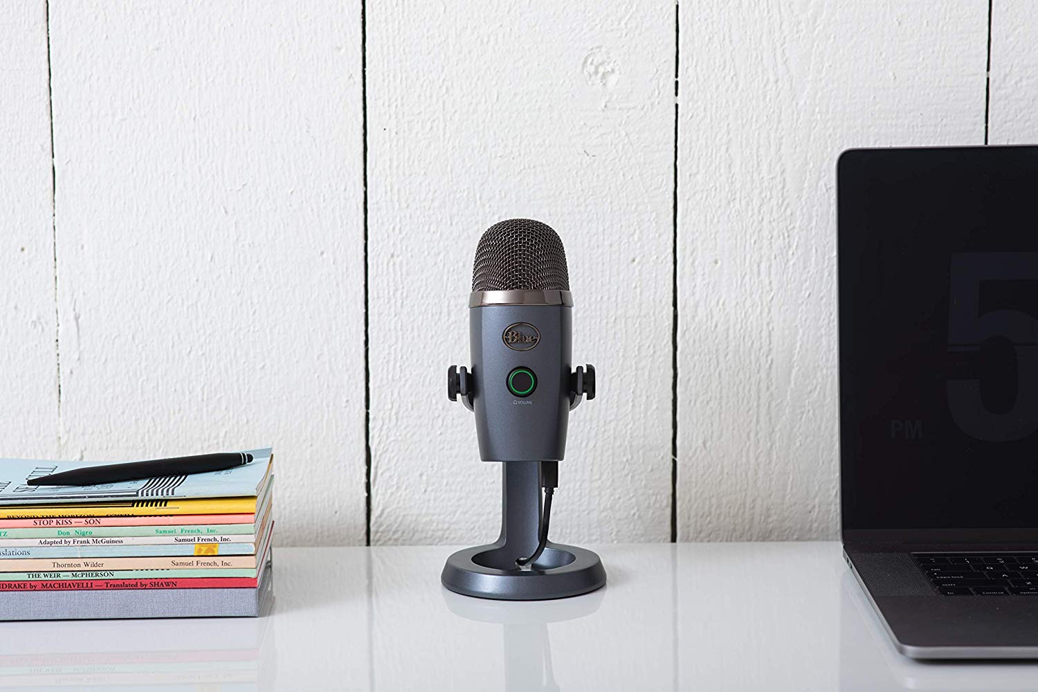 Конденсаторный микрофон Blue Microphones Yeti Nano (Shadow Grey) купить в интернет-магазине icover