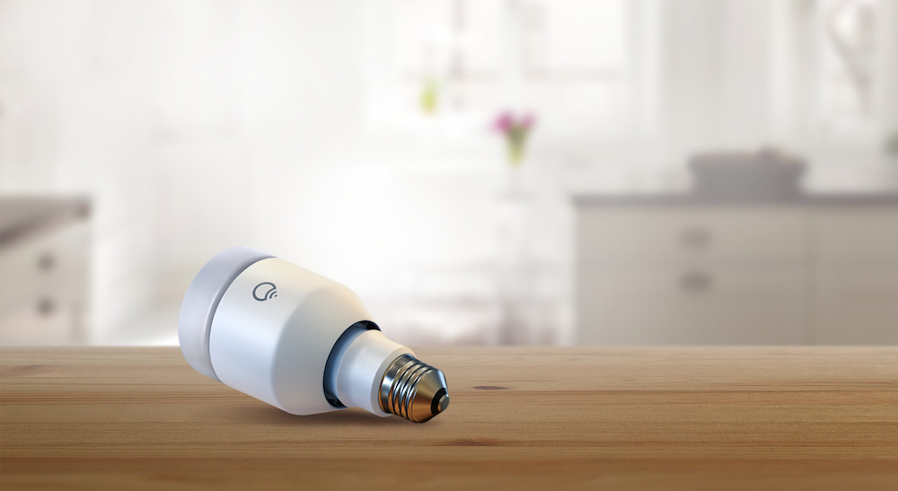 Купить lifx - лампа, управляемая с ios- и android-устройств (white) в Москве. В нашем каталоге интернет-магазина icover.ru вы можете ознакомиться с ценами, подробным описанием, фотографиями и техническими характеристиками. Низкие цены. Высокое качество. Доставка по России. Заказать товары по телефону +7(495)229-39-50 Lifx - лампа, управляемая с iOS- и Android-устройств (White) купить в интернет-магазине icover