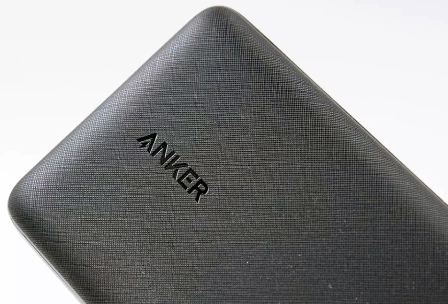 Внешний аккумулятор Anker PowerCore 20000 mAh A1363 (Black) купить в интернет-магазине icover