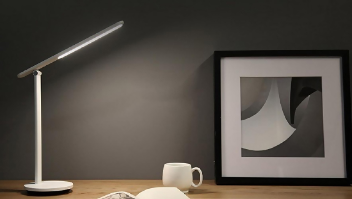 Настольная лампа Xiaomi Yeelight LED Folding Desk Lamp Z1 Pro YLTD14YL (White) купить в интернет-магазине icover