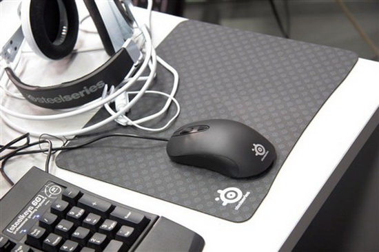 SteelSeries 9HD Gaming Mouse Pad (63100) - коврик для мыши (Black) купить в интернет-магазине icover