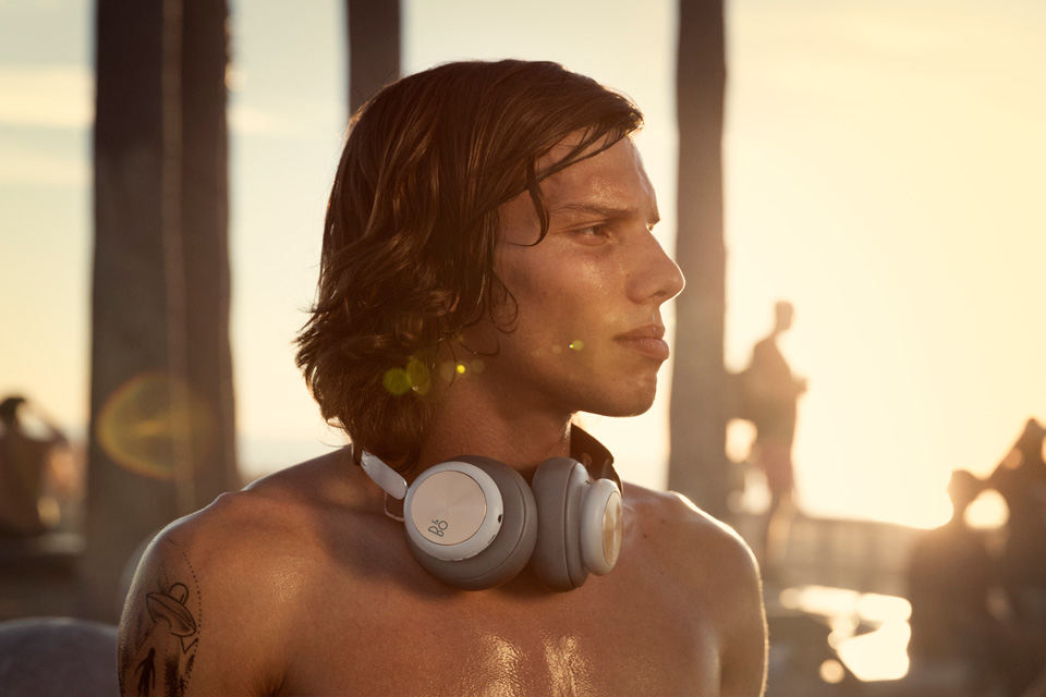 Беспроводные наушники Bang & Olufsen BeoPlay H4 (Vapor) купить в интернет-магазине icover