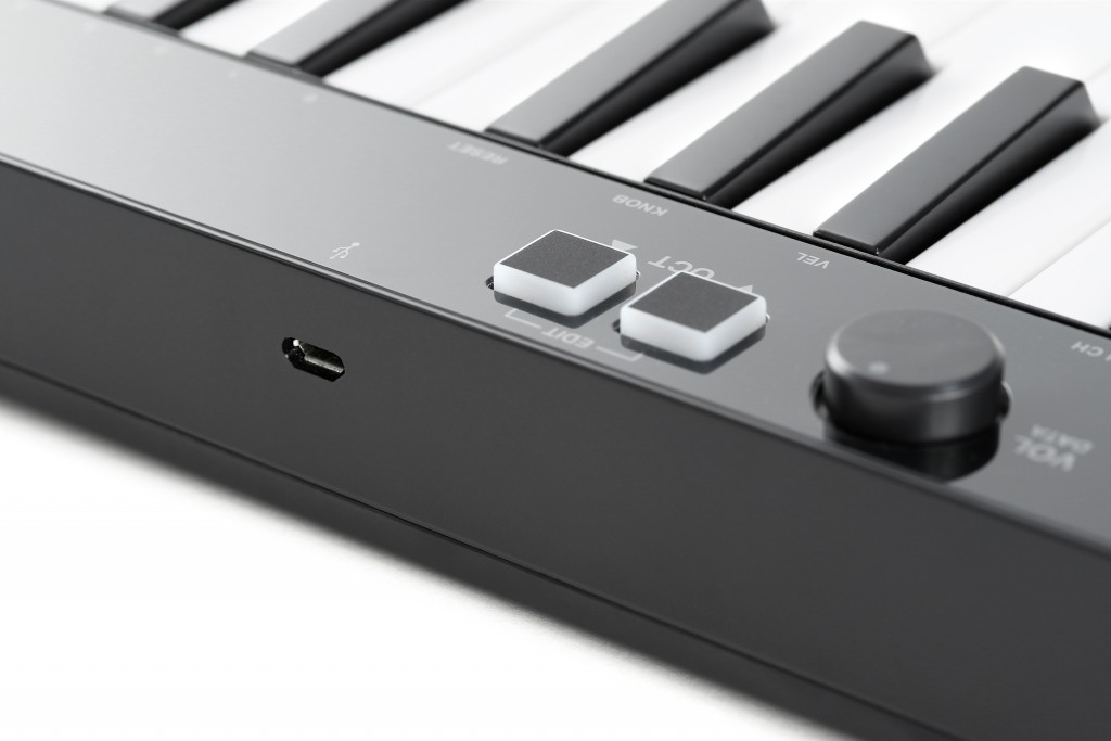 IK Multimedia iRig Keys 25 (A067208) Миди-контроллер (Black) купить в интернет-магазине icover