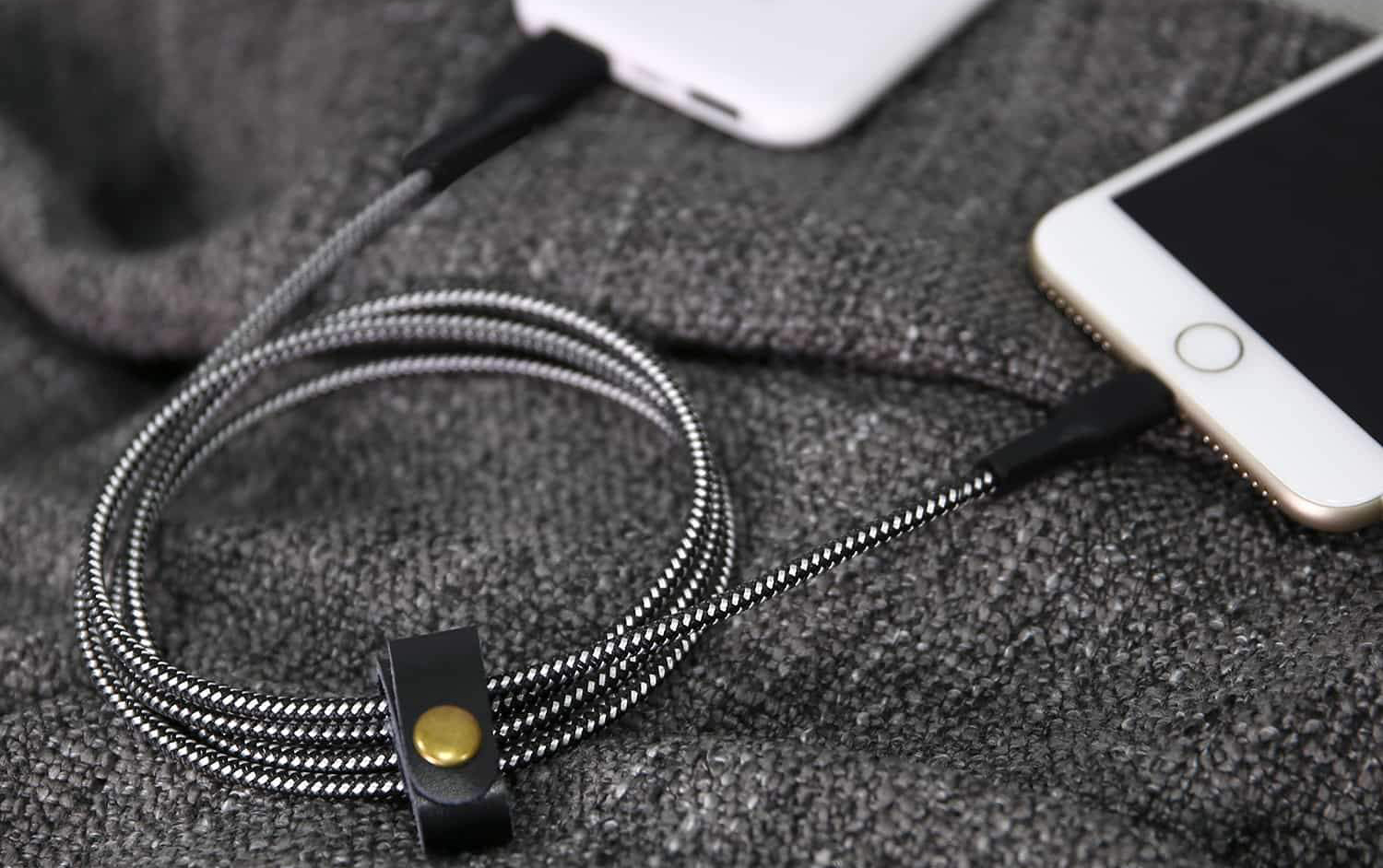 Кабель для iPod, iPhone, iPad Aukey CB-AL1 USB to Lightning 1.2m (Black) купить в интернет-магазине icover