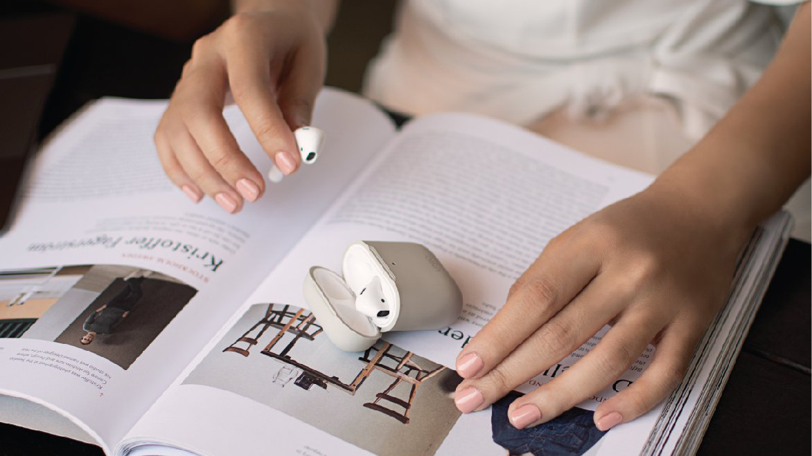 Чехол Uniq Lino Hybrid Liquid Silicon для AirPods Pro (Blush Pink) купить в интернет-магазине icover
