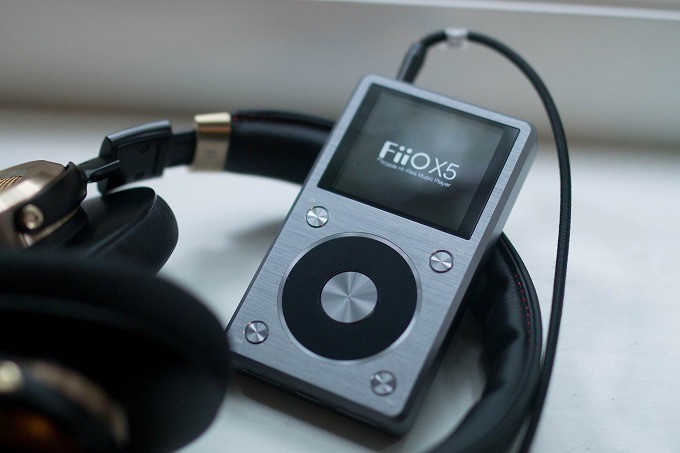 Fiio X5 II - цифровой плеер (Silver) купить в интернет-магазине icover
