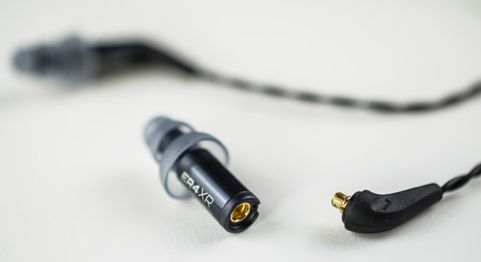Etymotic Research ER4XR Extended Response (15119331) - внутриканальные наушники (Black) купить в интернет-магазине icover