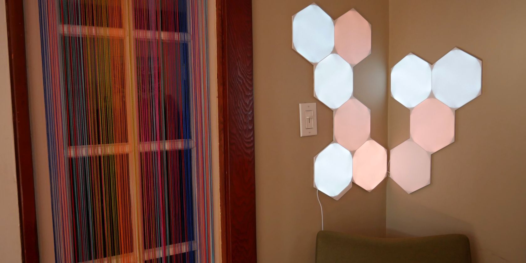 Система освещения Nanoleaf Shapes Hexagon 9 панелей (NL42-0002HX-9PK) купить в интернет-магазине icover