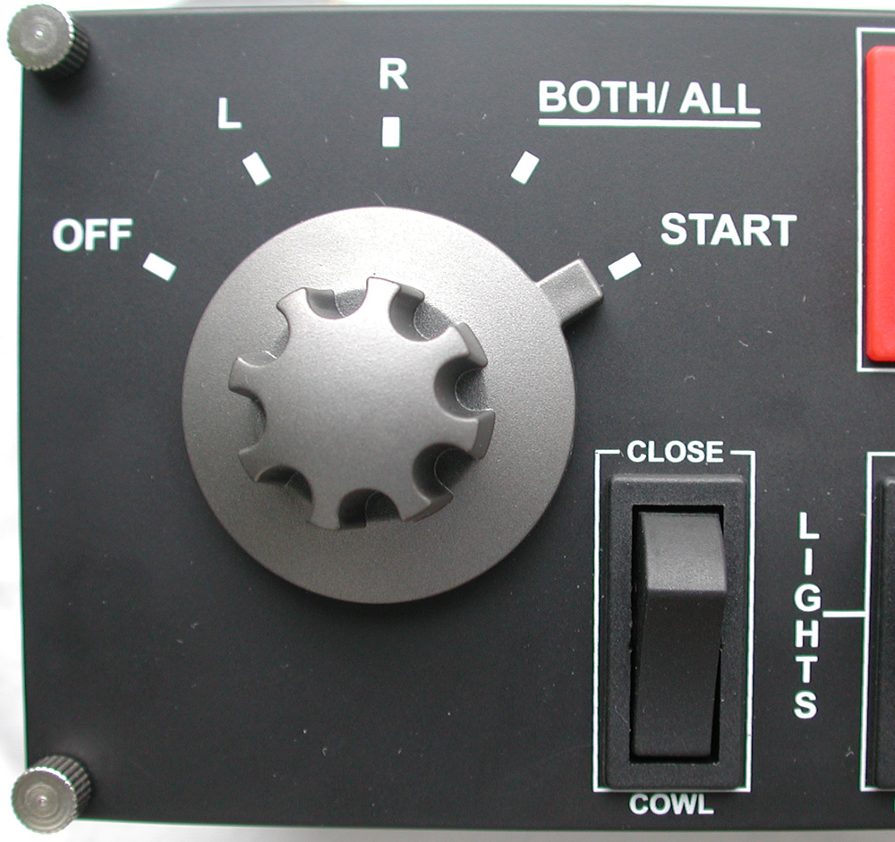 Saitek Pro Flight Switch Panel (PZ55) - многофункциональная панель (Black) купить в интернет-магазине icover
