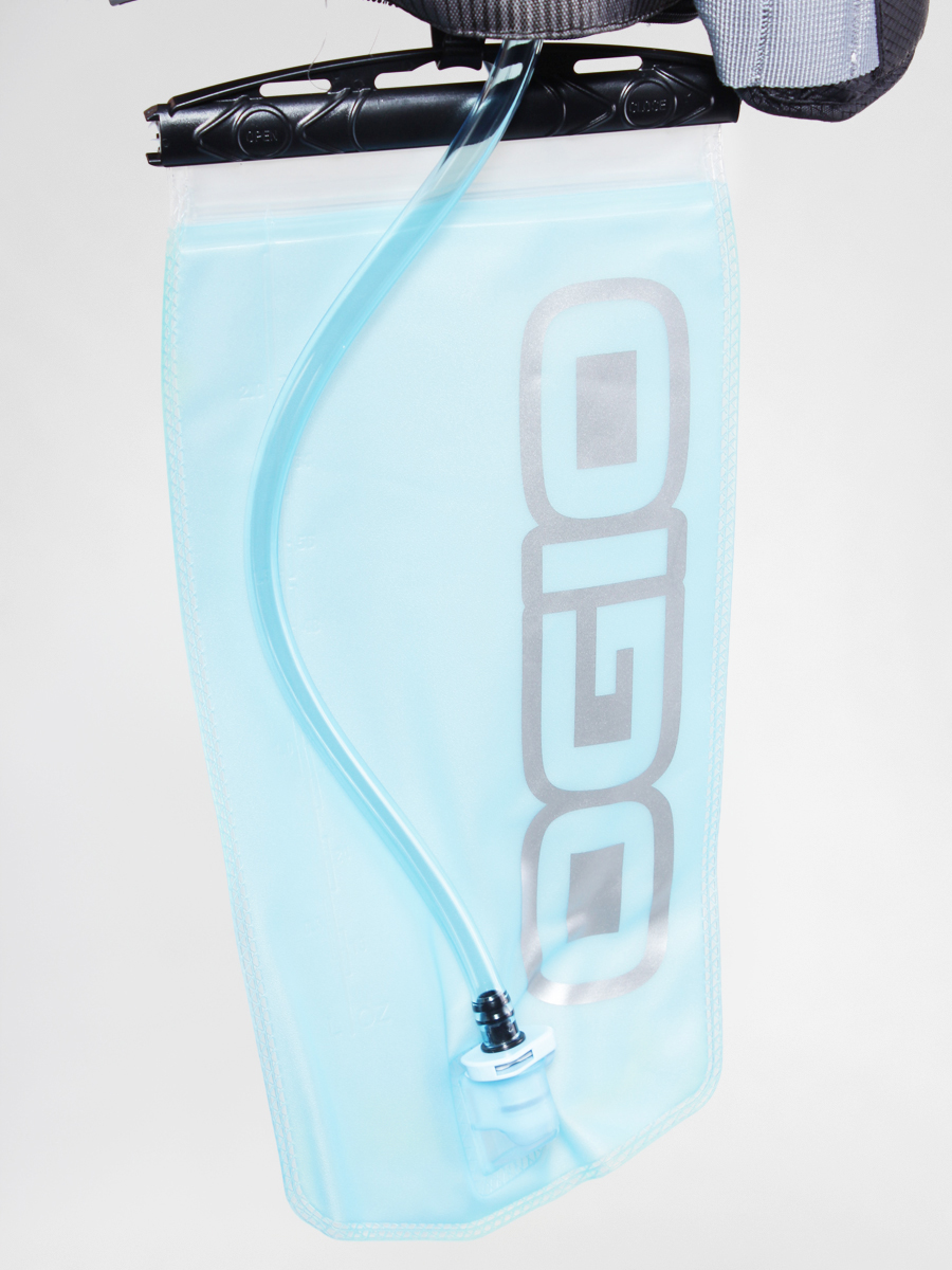 Купить ogio baja 70 hydration pack (122005.03) - рюкзак (black) в Москве. В нашем каталоге интернет-магазина icover.ru вы можете ознакомиться с ценами, подробным описанием, фотографиями и техническими характеристиками. Низкие цены. Высокое качество. Доставка по России. Заказать товары по телефону +7(495)229-39-50 OGIO Baja 70 Hydration Pack (122005.03) - рюкзак (Black) купить в интернет-магазине icover