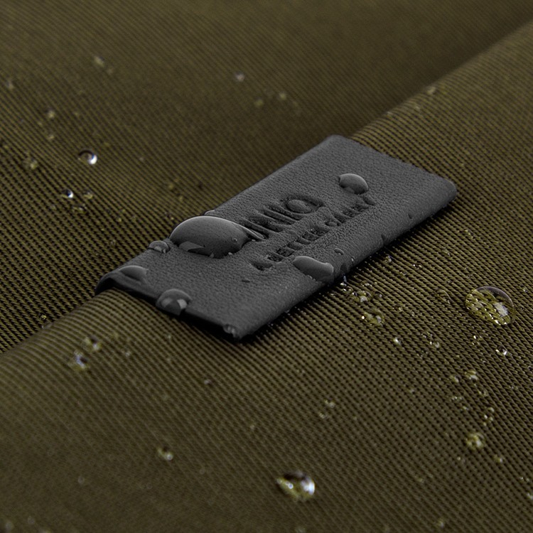 Чехол Uniq Bergen Nylon Laptop sleeve для ноутбуков 14" (Olive Green) купить в интернет-магазине icover