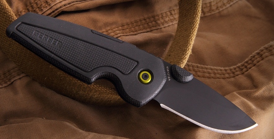Gerber Essentials GDC Tech Skin Pocket Knife (31-001693) – нож складной (Black) купить в интернет-магазине icover